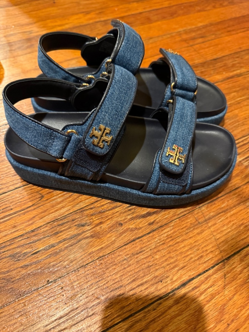 Tory Burch - Picture 5 of 5
